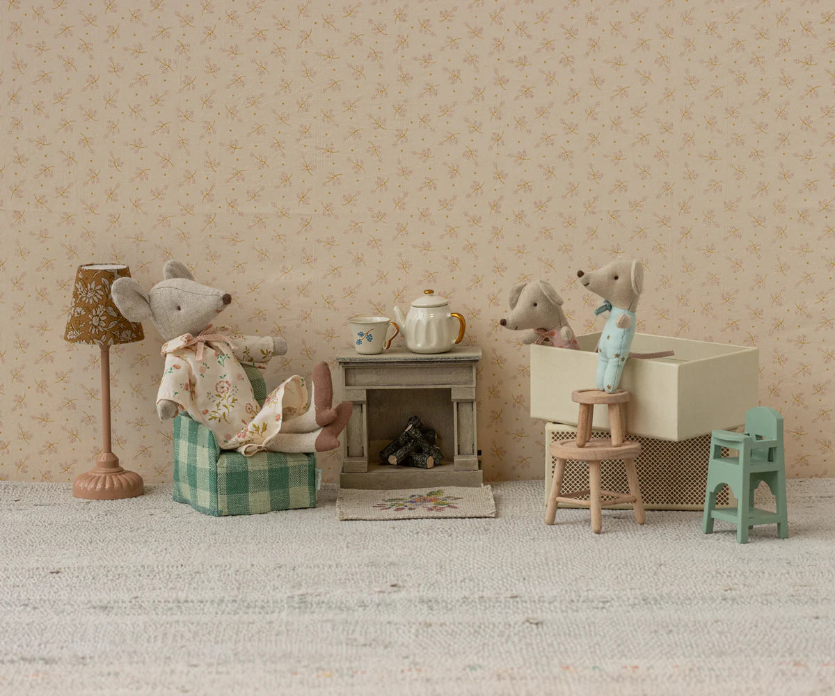 FIREPLACE MOUSE- OFF WHITE