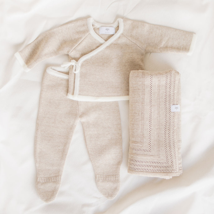 KIT NB (CONJUNTO, GORRITO, COBIJA)