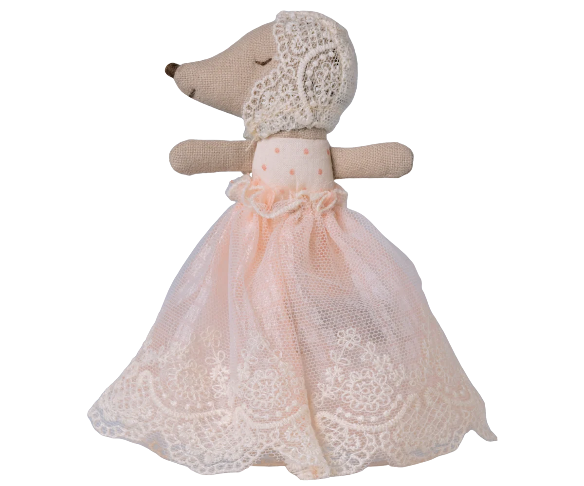 BABY MOUSE IN GOWN PINK