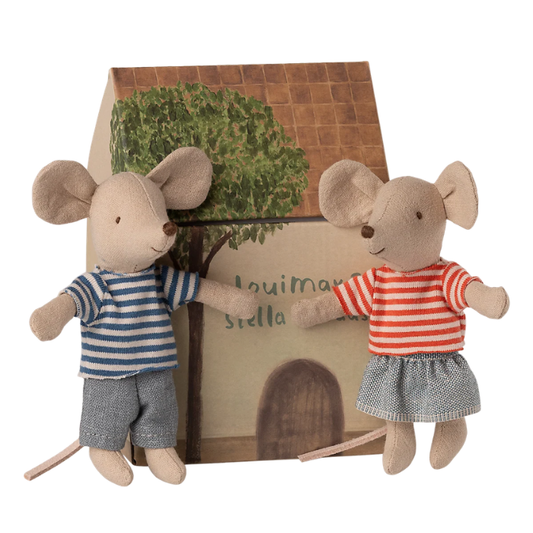 LOUIMAX AND STELLA -LITTLE BROTHER AND SITER