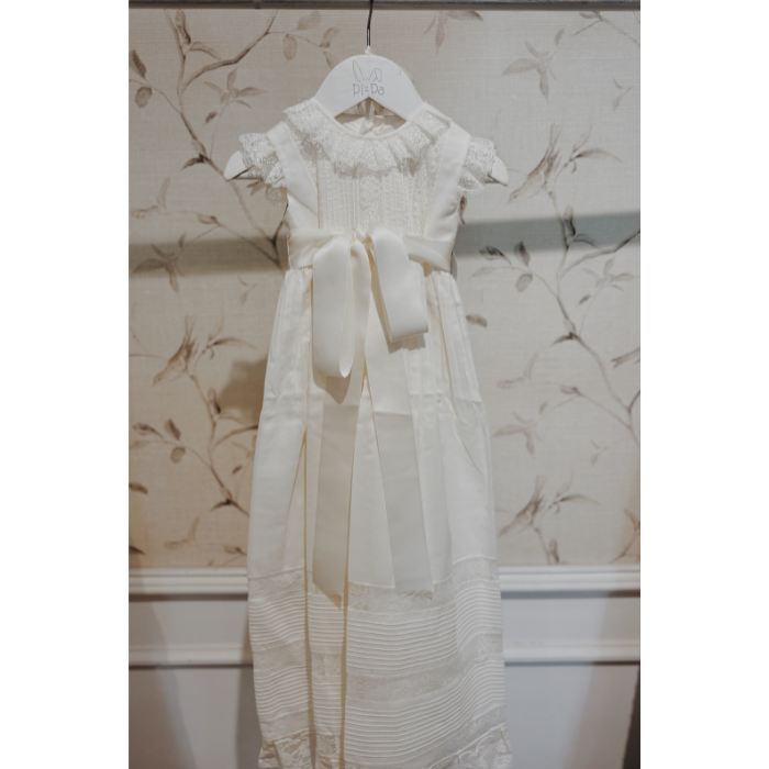 244500C FALDON BAT VAL DOBLE CRUDO CON GORRITO