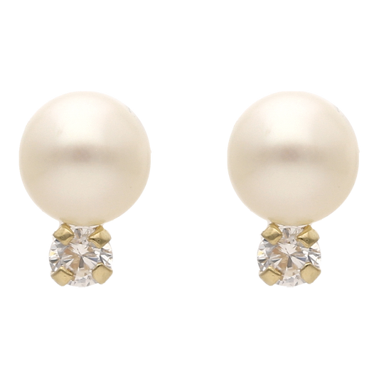 11. BABY PEARLS AND THINY CRISTAL STUDS