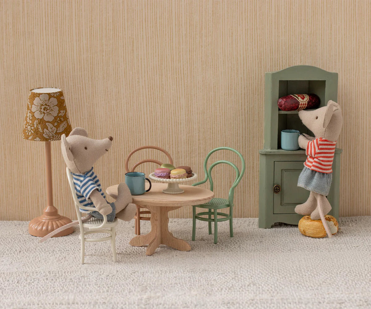 VINTAGE CHAIR MOUSE- DARK POWDER