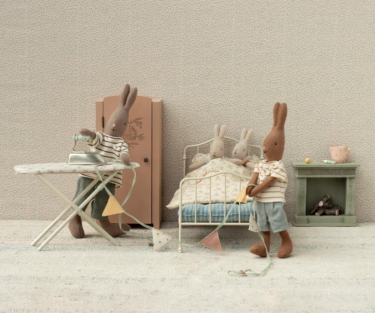 BED MINIATURE BLUE