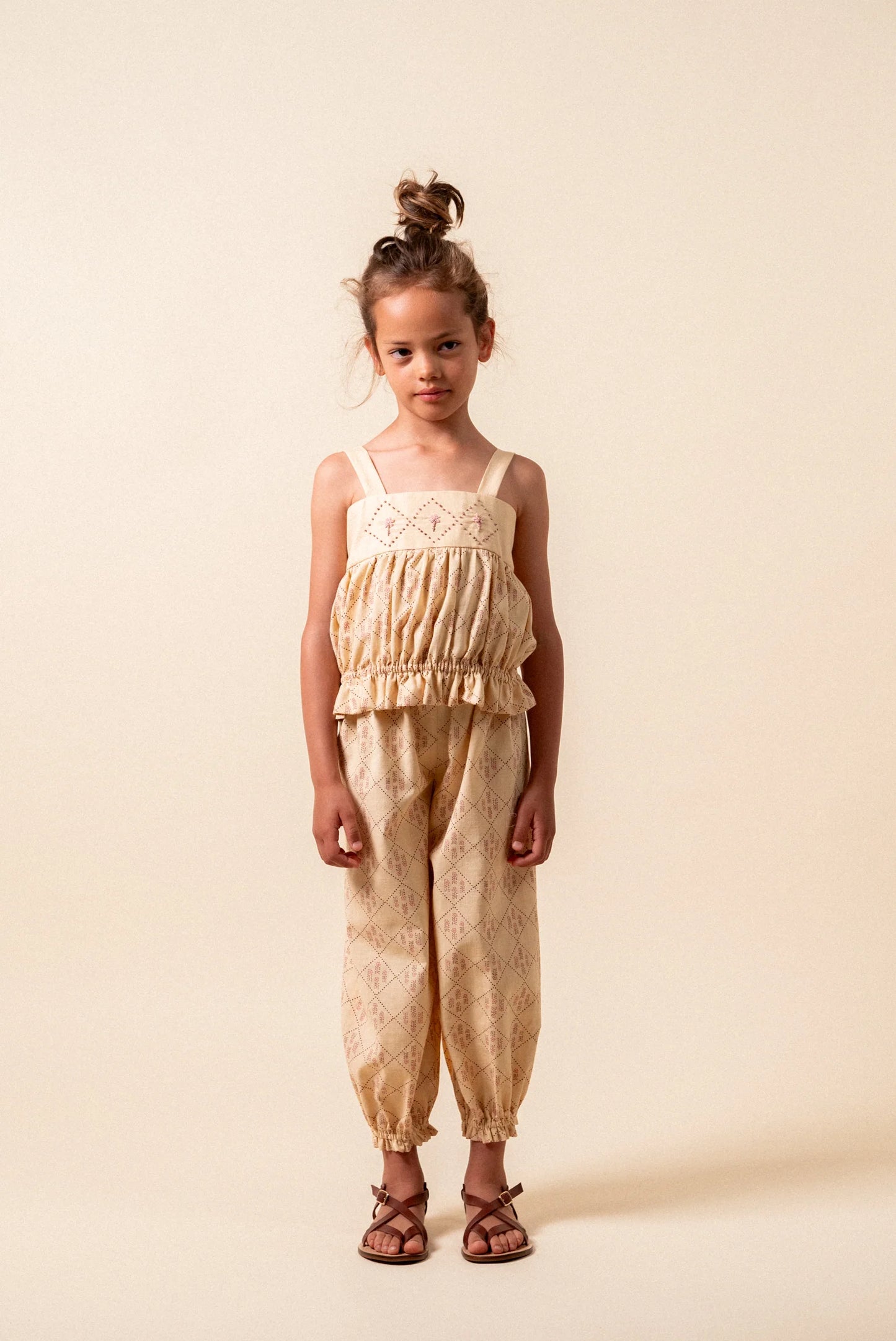 BLUSA CASTELFLORITE BORDADA NIÑA
