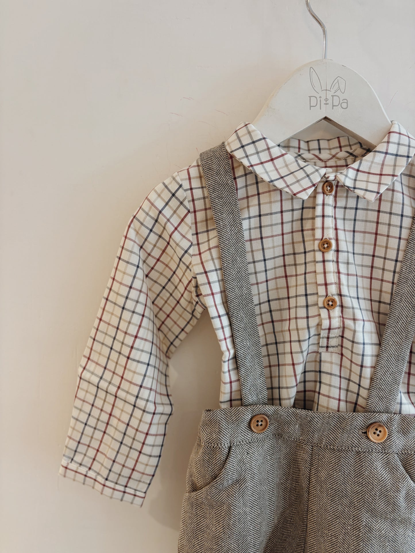 SHORT TIRANTES MARRON